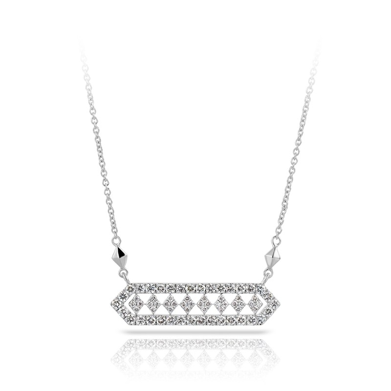 Hulchi Belluni Dentelle Pendant+Chain