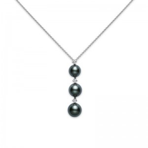 Black South Sea Cultured Three Pearl Drop Pendant 8-9mm