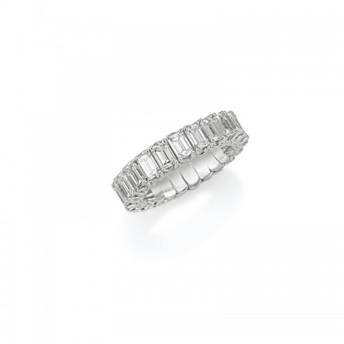White Gold Xpandable™ Single Row Diamond Ring