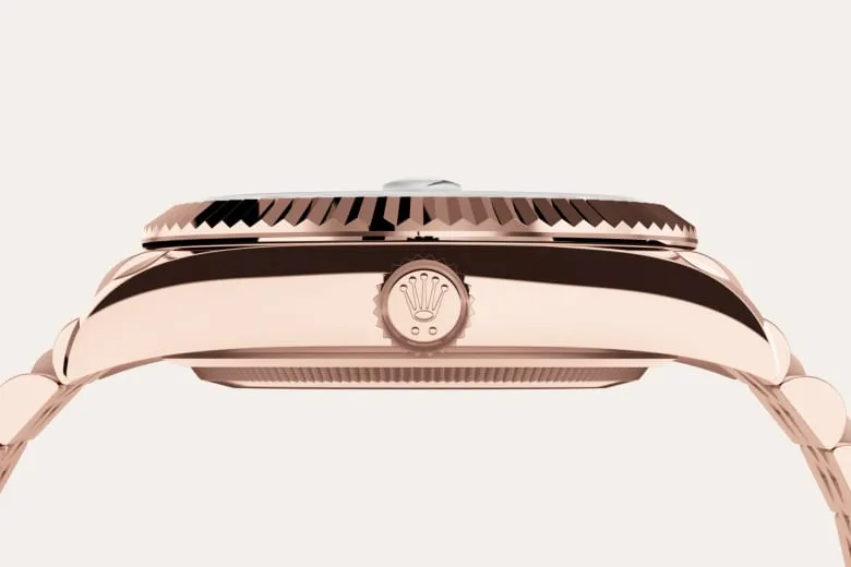 18 kt Everose gold